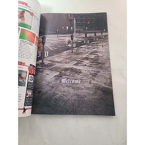 Vintage Electronic Gaming Monthly Magazine January 2004 No174 206 pages - Picture 7 of 9